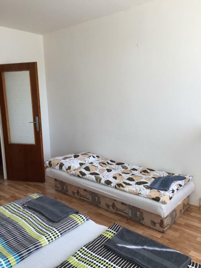 Saris Rooms Прешов Экстерьер фото