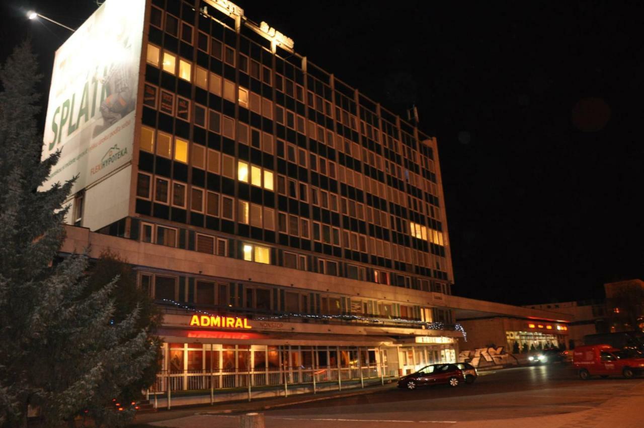 Saris Rooms Прешов Экстерьер фото